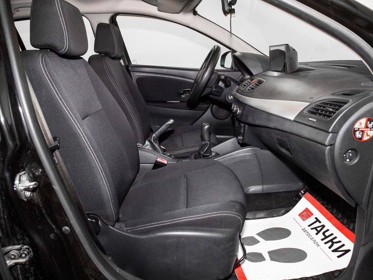 Renault Megane 2014 - фото автомобиля