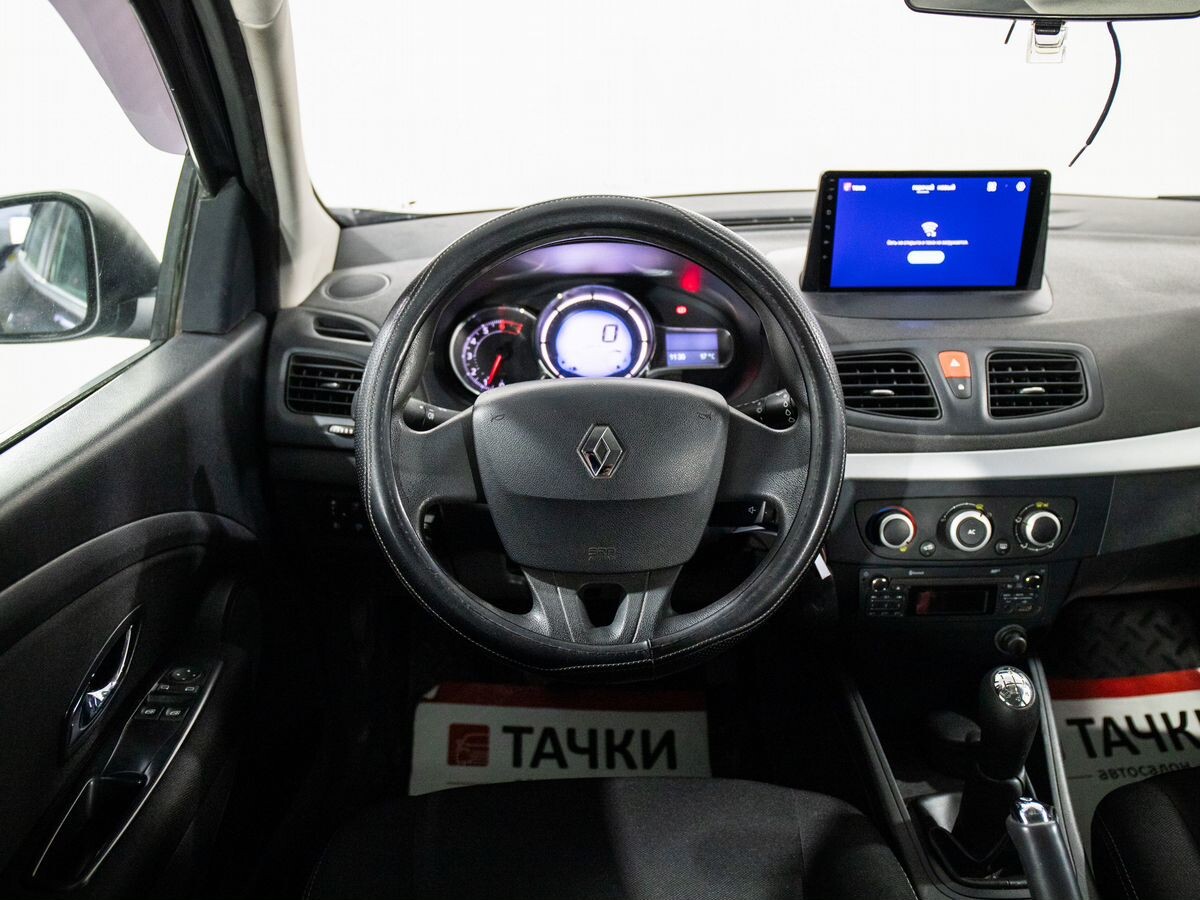 Renault Megane 2014 - фото автомобиля