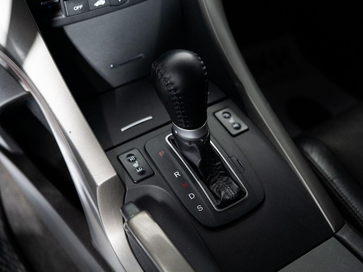 Honda Accord 2008 - фото автомобиля