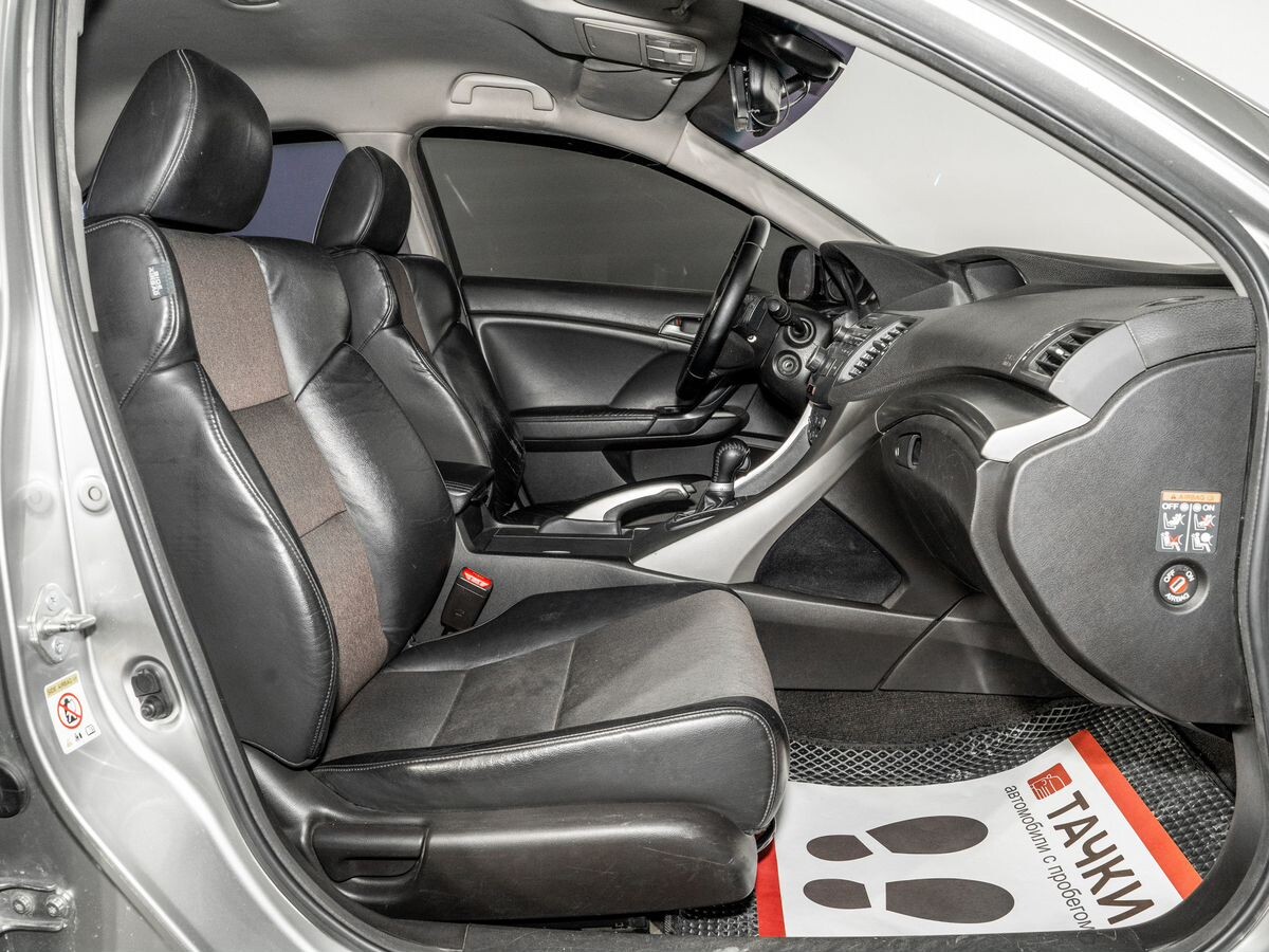 Honda Accord 2008 - фото автомобиля