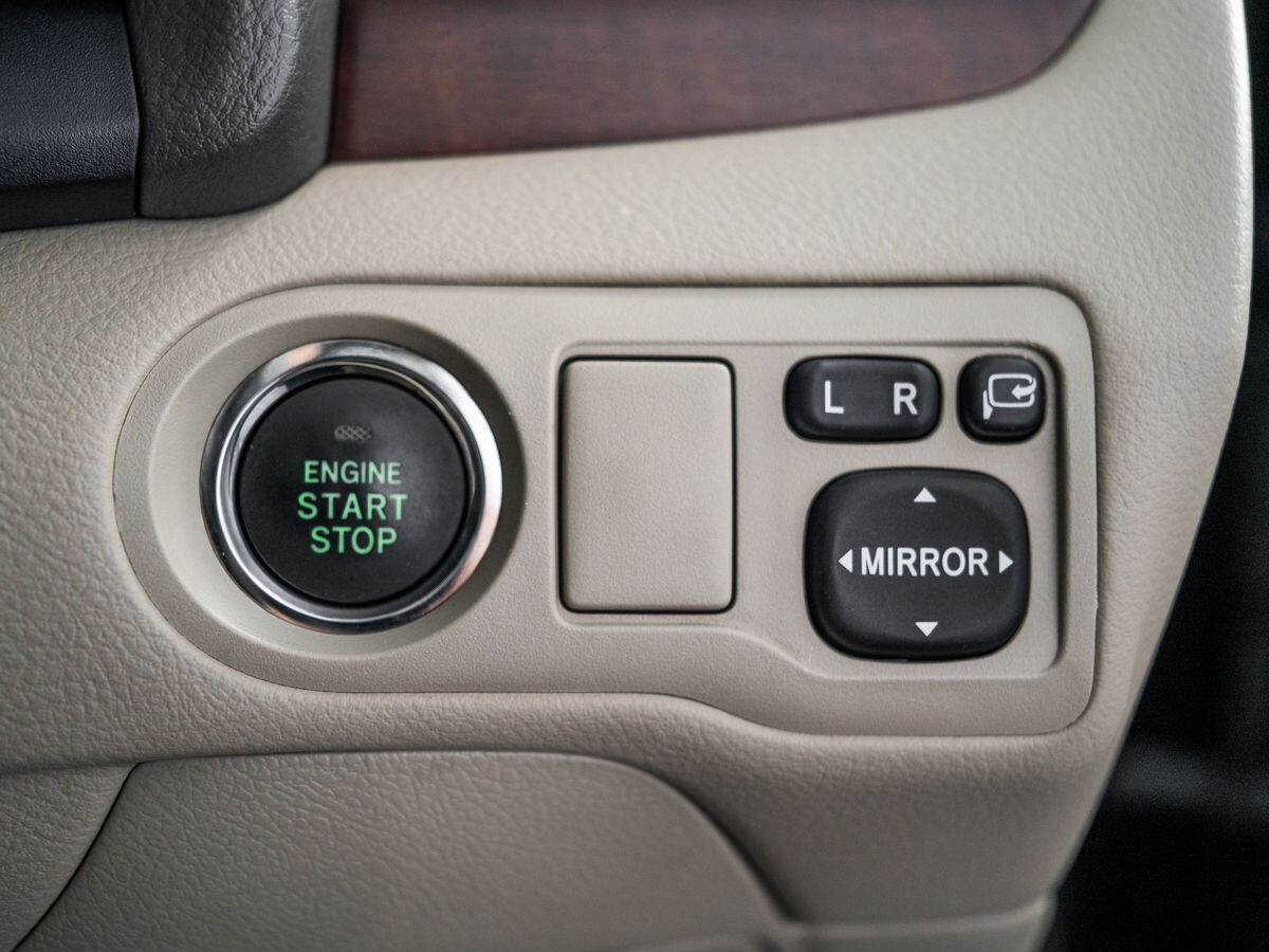 Toyota Premio 2012 - фото автомобиля