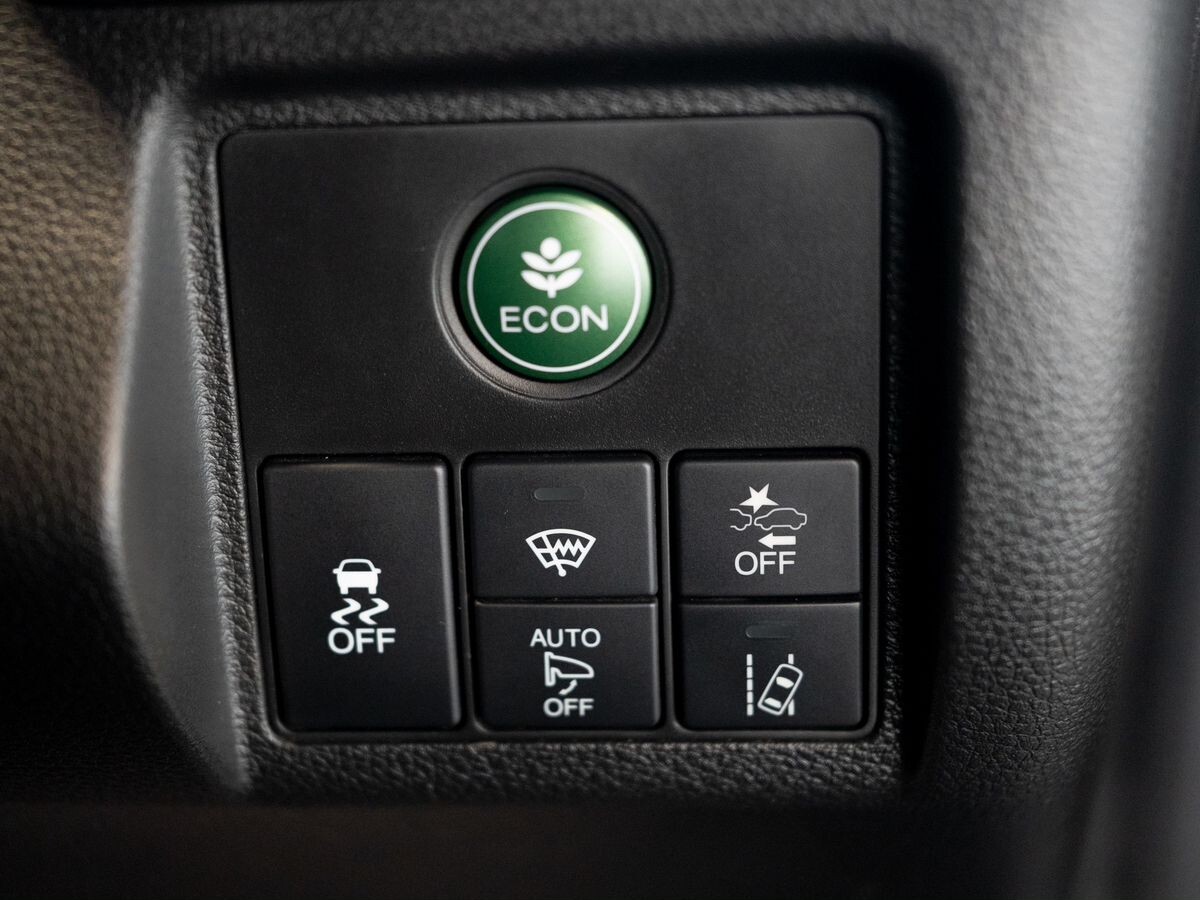 Honda Vezel 2017 - фото автомобиля