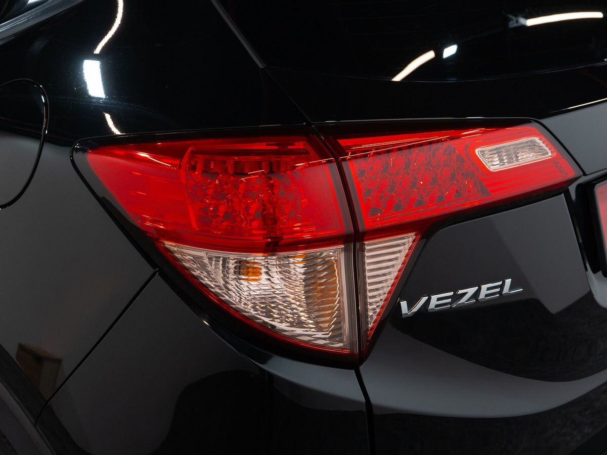Honda Vezel 2017 - фото автомобиля