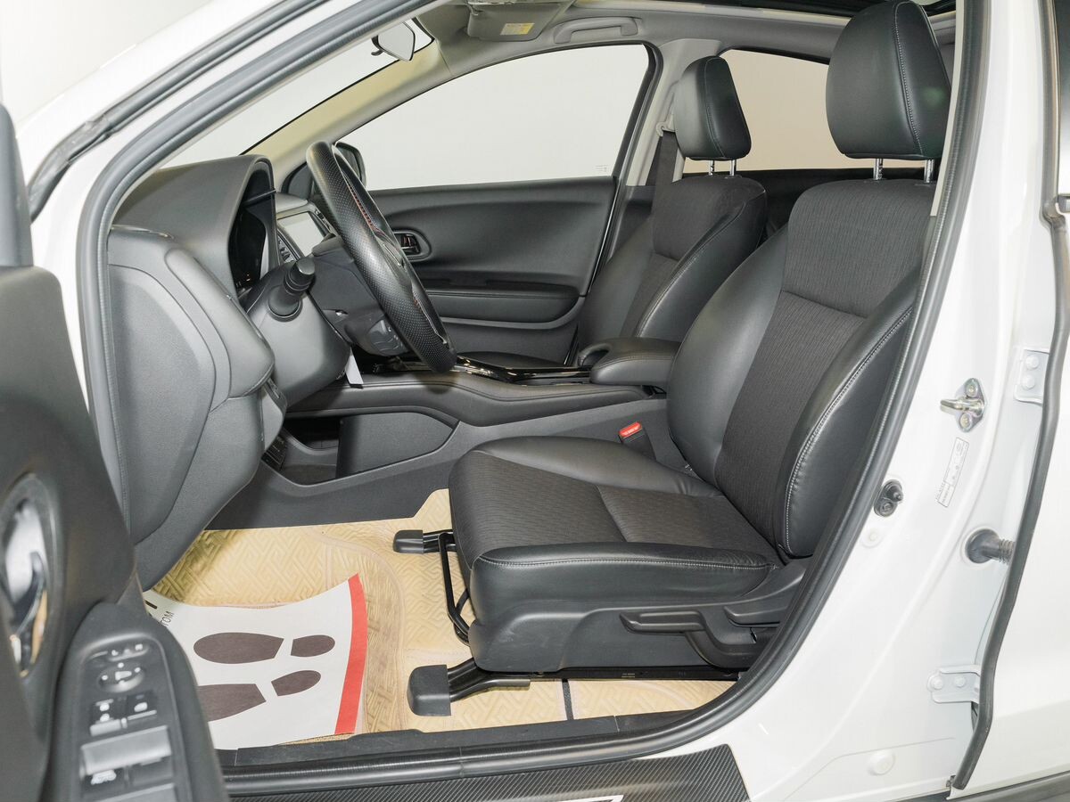 Honda Vezel 2020 - фото автомобиля