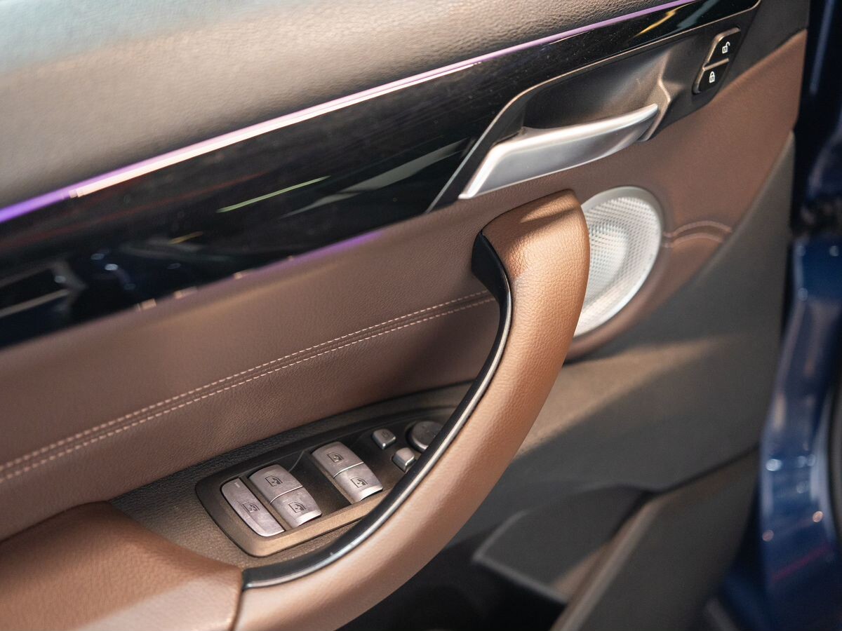 BMW X2 2020 - фото автомобиля