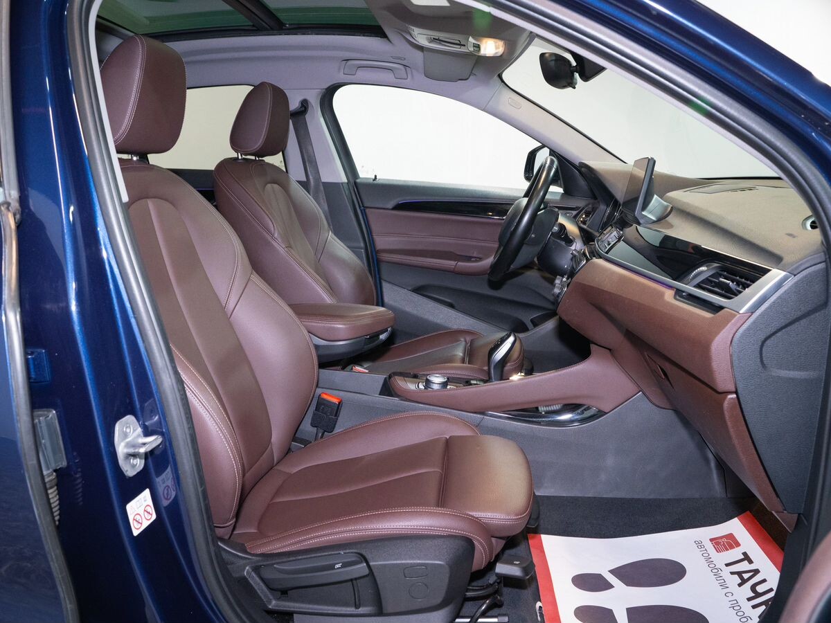 BMW X2 2020 - фото автомобиля