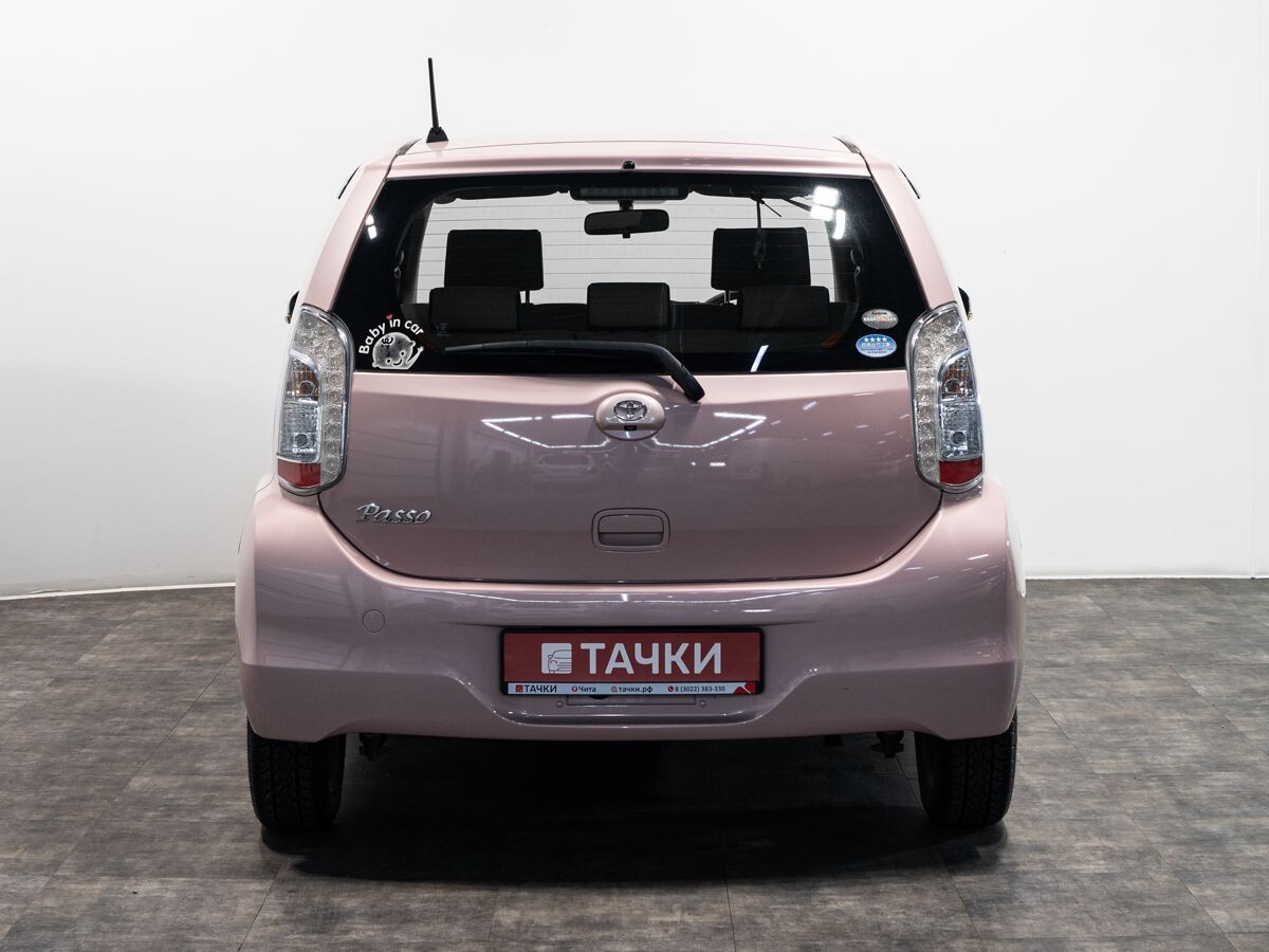 Toyota Passo 2015 - фото автомобиля