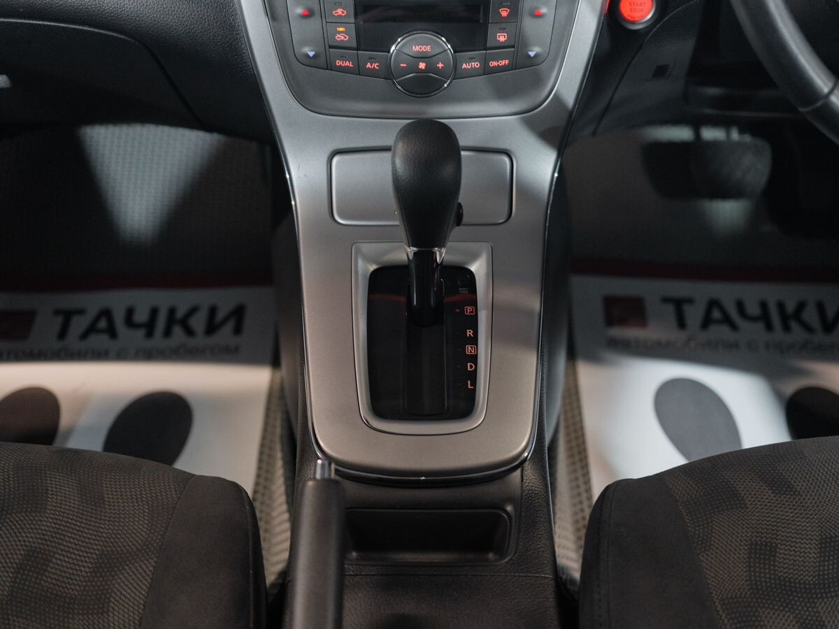 Nissan Sylphy 2017 - фото автомобиля