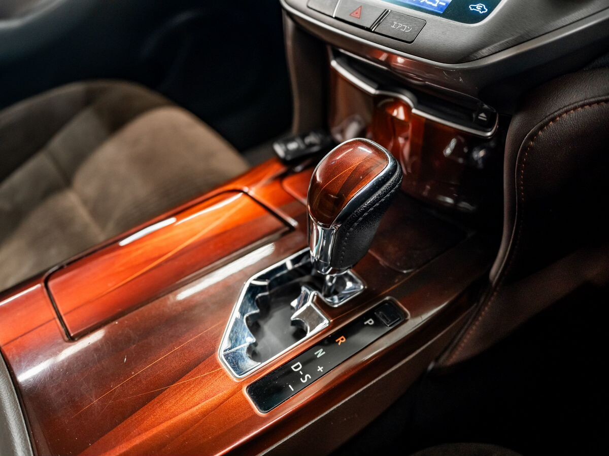 Toyota Crown 2014 - фото автомобиля