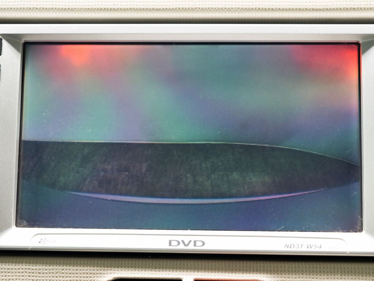 Toyota Porte 2012 - фото автомобиля