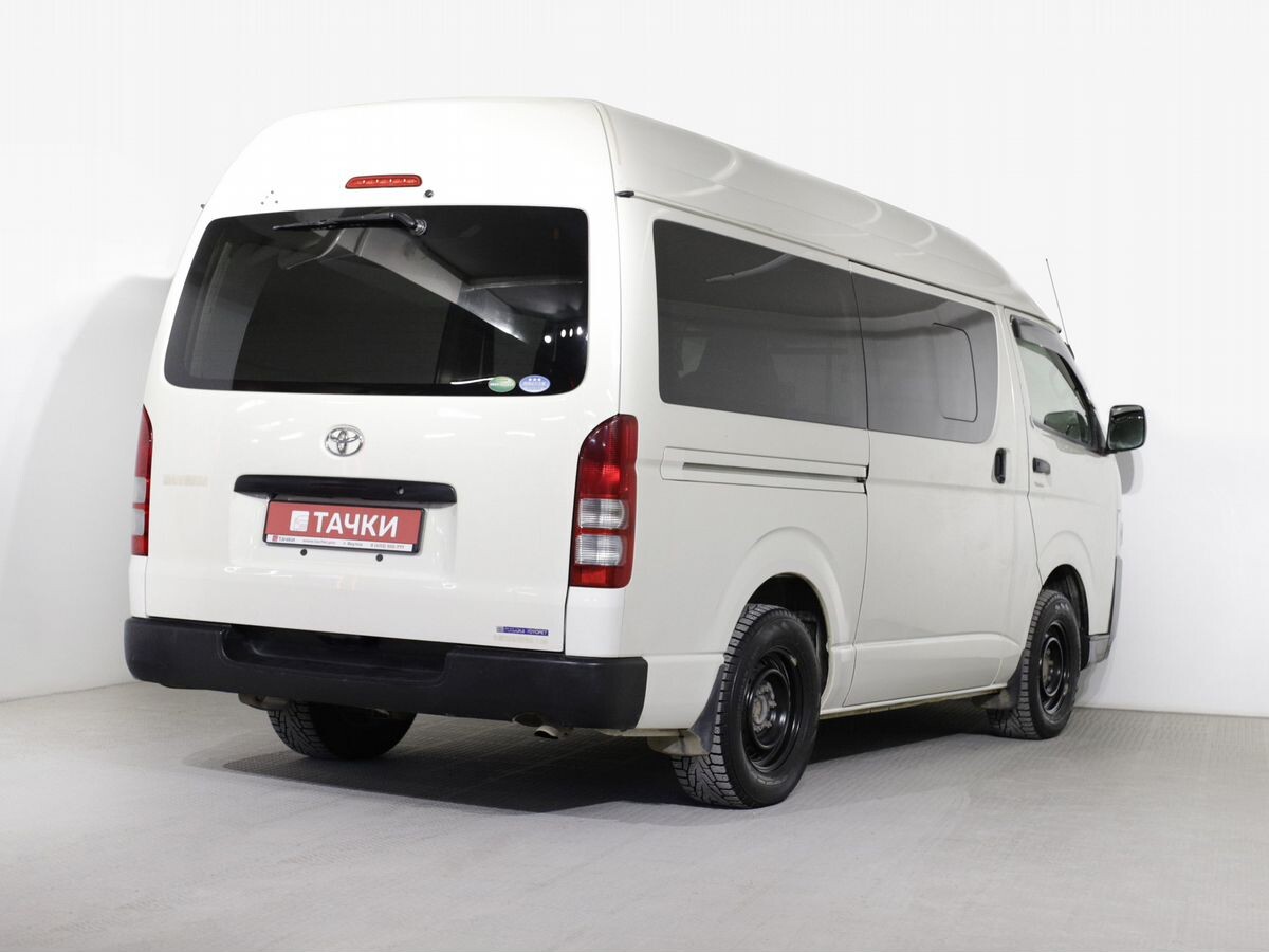 Toyota HiAce 2017 - фото автомобиля