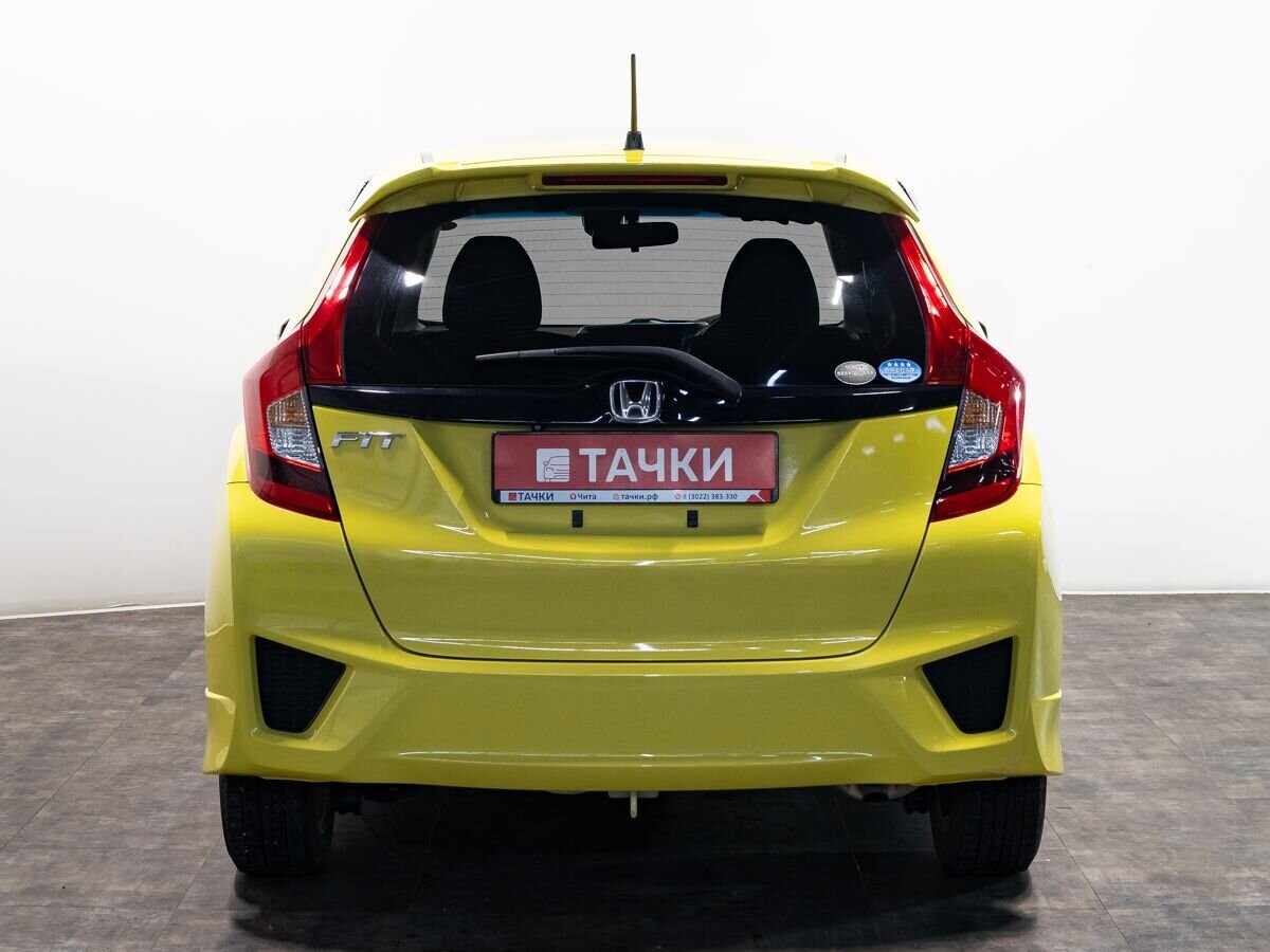 Honda Fit 2013 - фото автомобиля