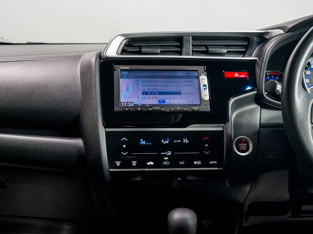 Honda Fit 2013 - фото автомобиля