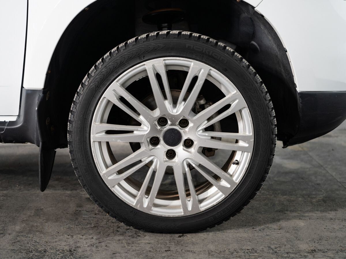 Renault Duster 2020 - фото автомобиля