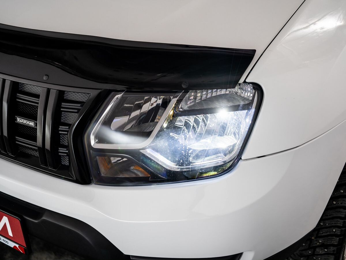 Renault Duster 2020 - фото автомобиля