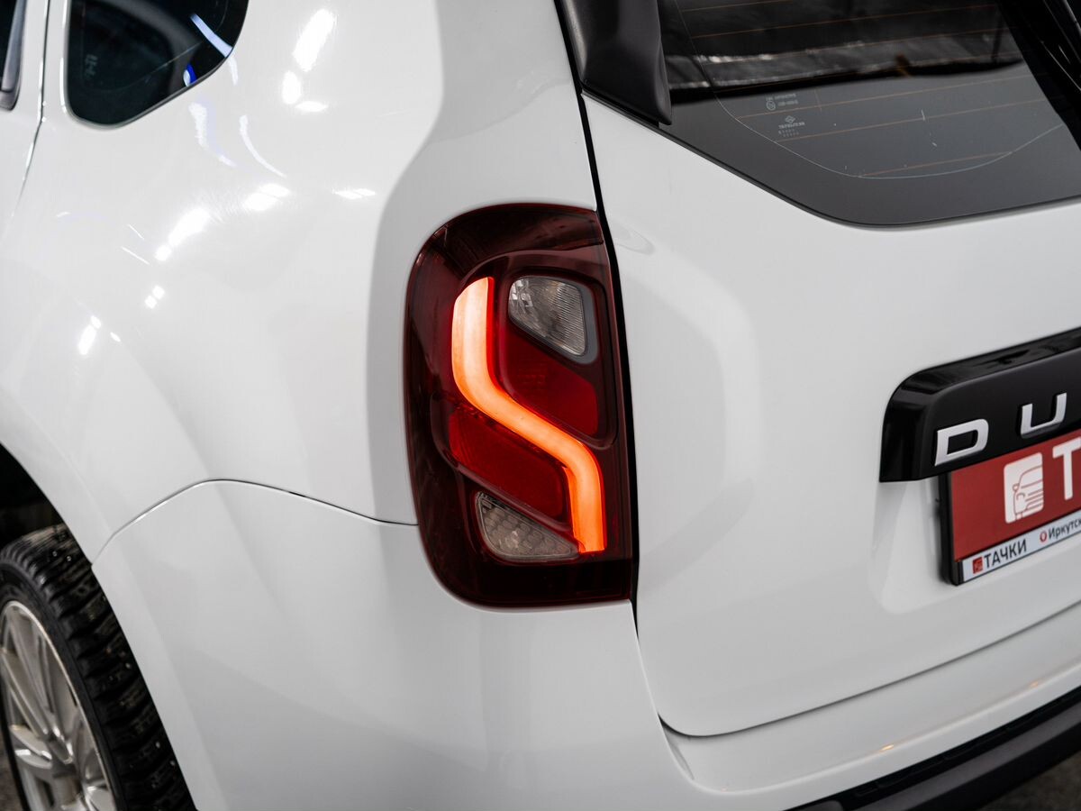 Renault Duster 2020 - фото автомобиля