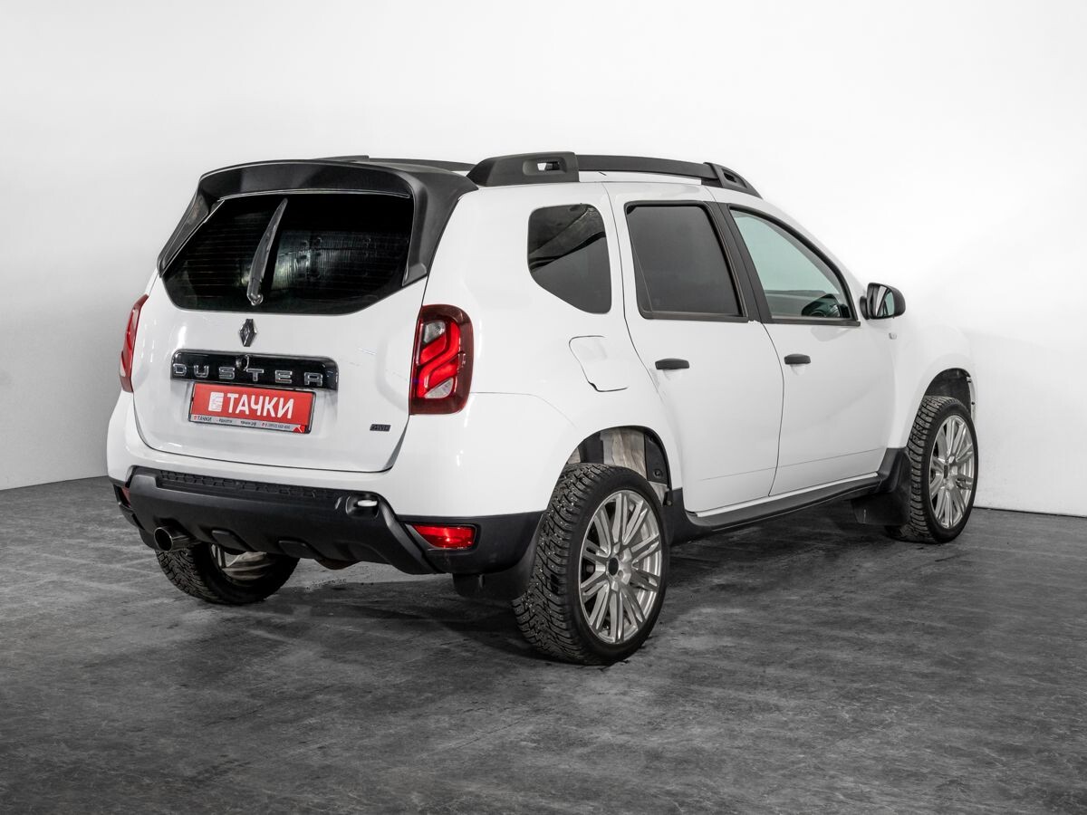 Renault Duster 2020 - фото автомобиля