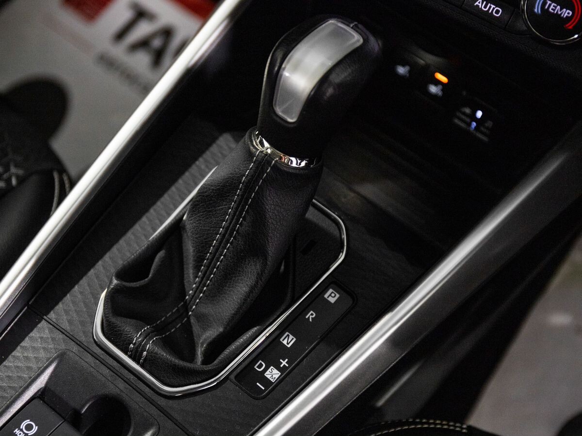 Daihatsu Rocky 2021 - фото автомобиля