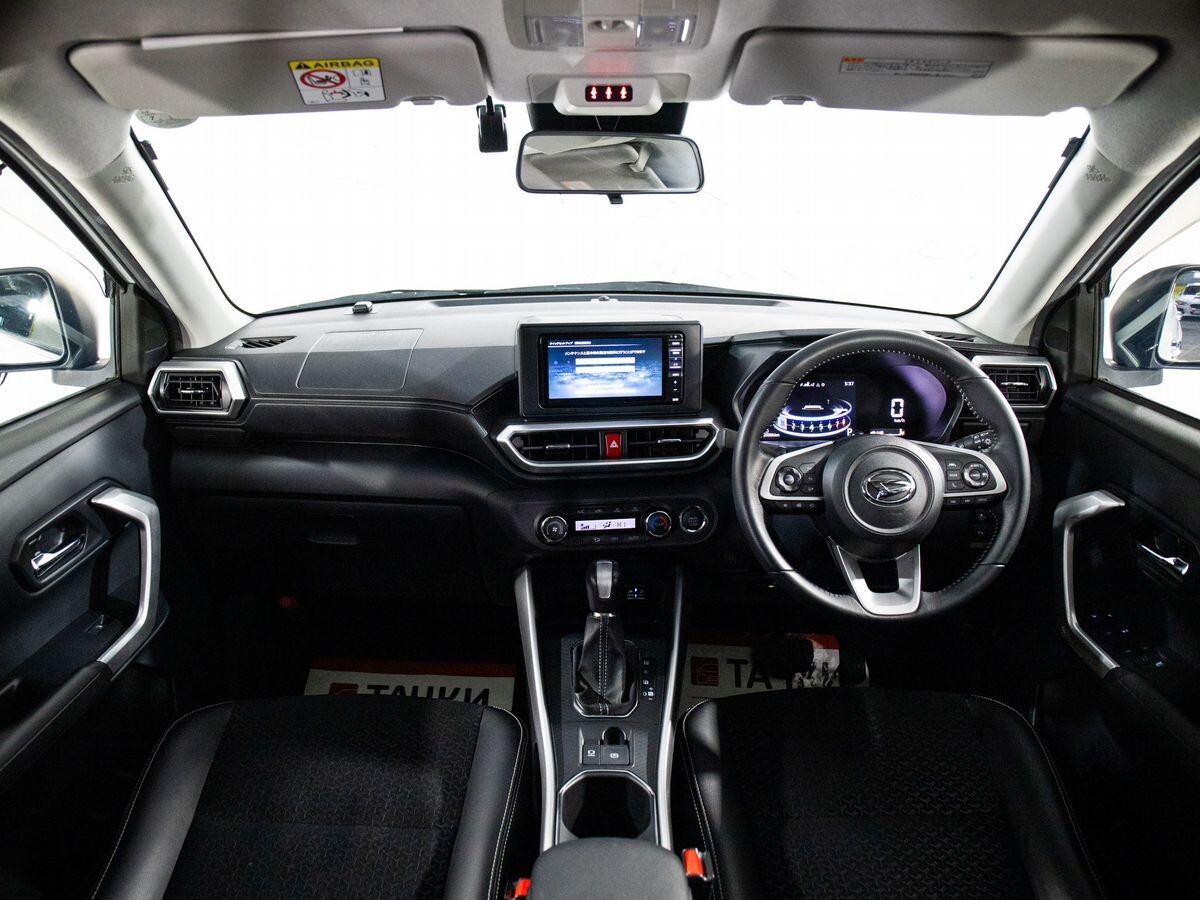 Daihatsu Rocky 2021 - фото автомобиля