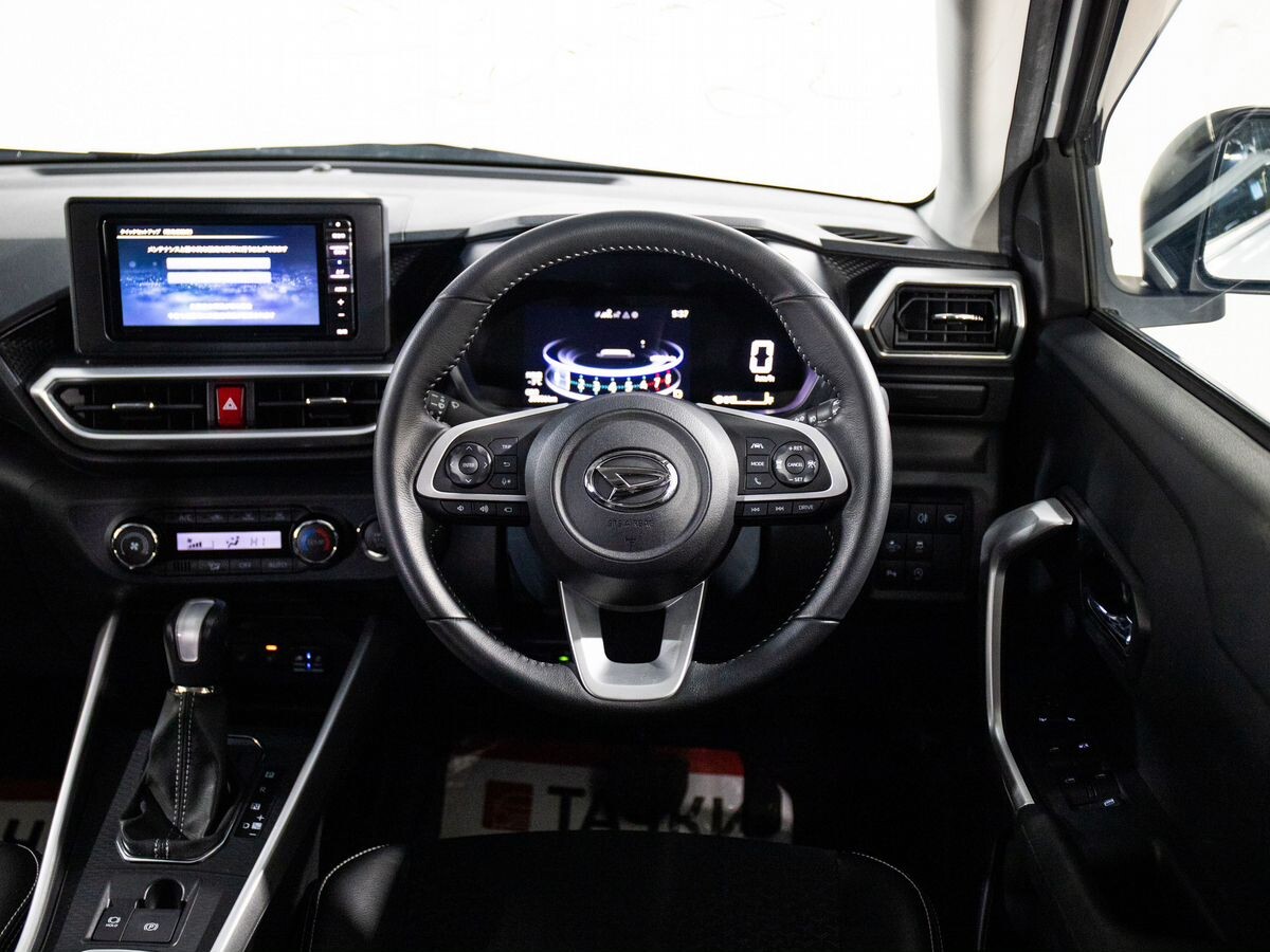 Daihatsu Rocky 2021 - фото автомобиля