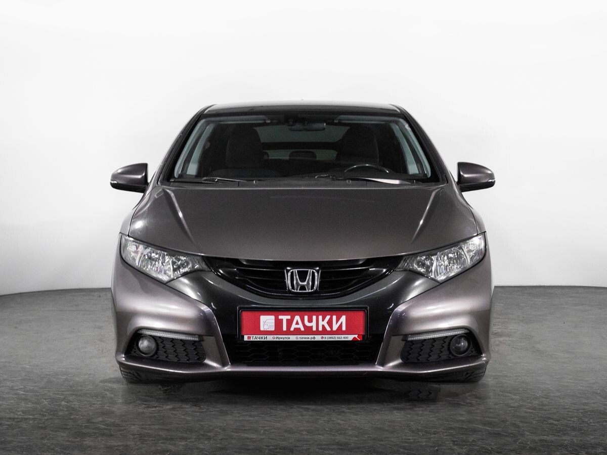 Honda Civic 2012 - фото автомобиля