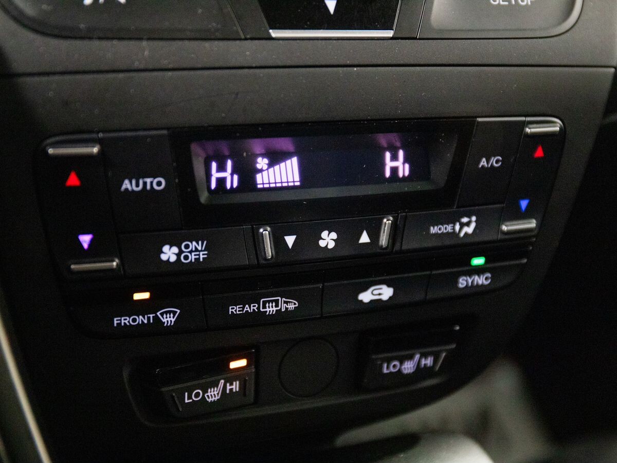 Honda Civic 2012 - фото автомобиля