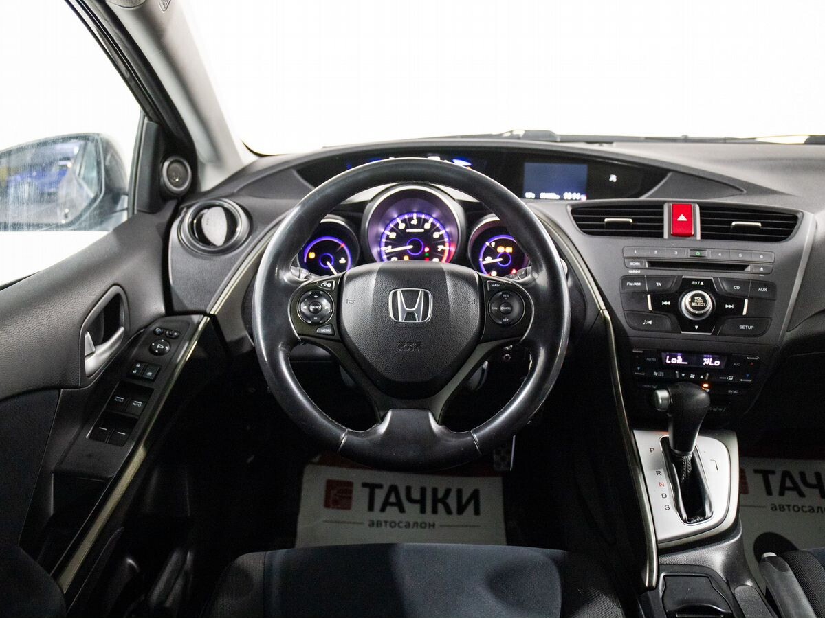 Honda Civic 2012 - фото автомобиля