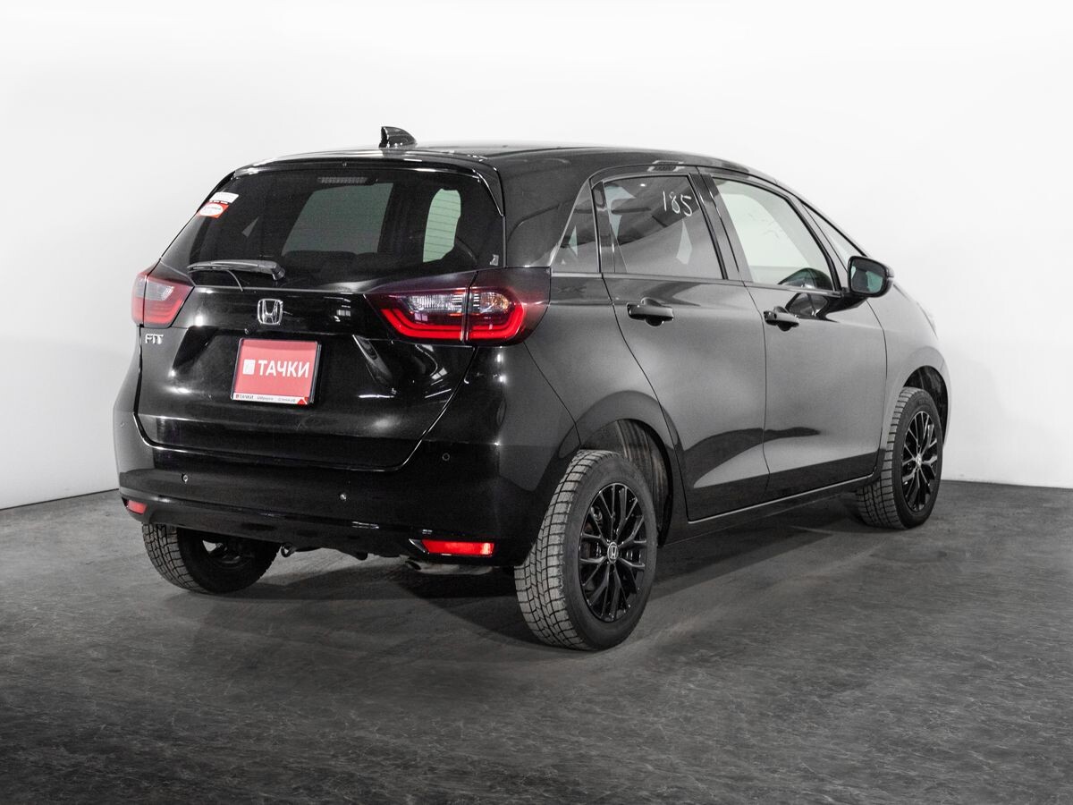 Honda Fit 2021 - фото автомобиля