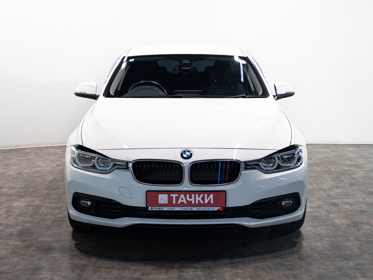 BMW 3 серии 2016 - фото автомобиля