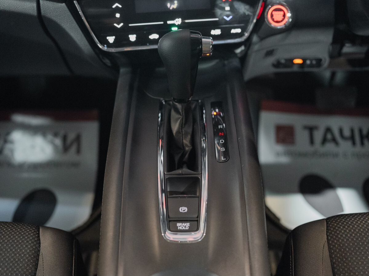 Honda Vezel 2019 - фото автомобиля