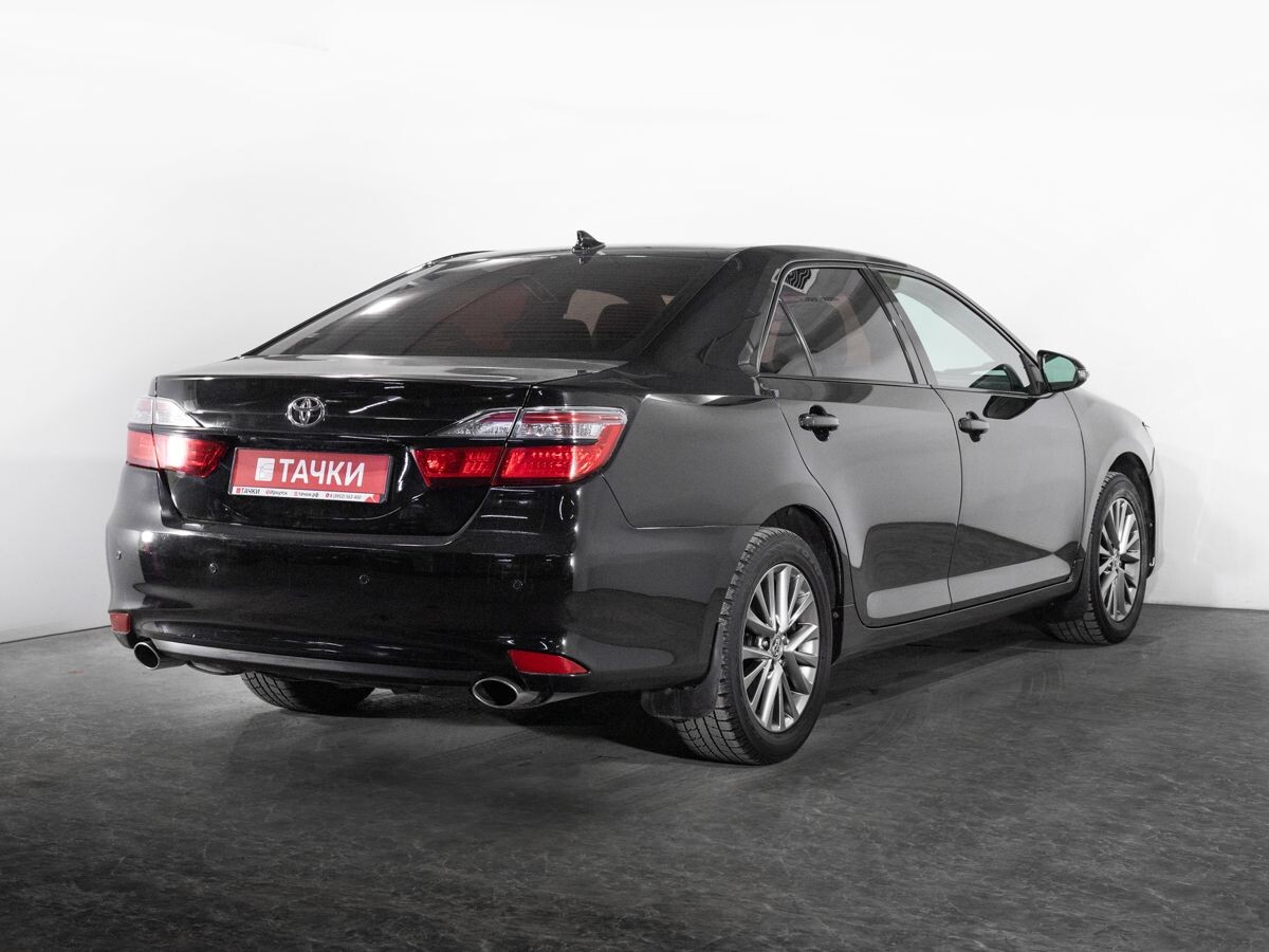 Toyota Camry 2016 - фото автомобиля