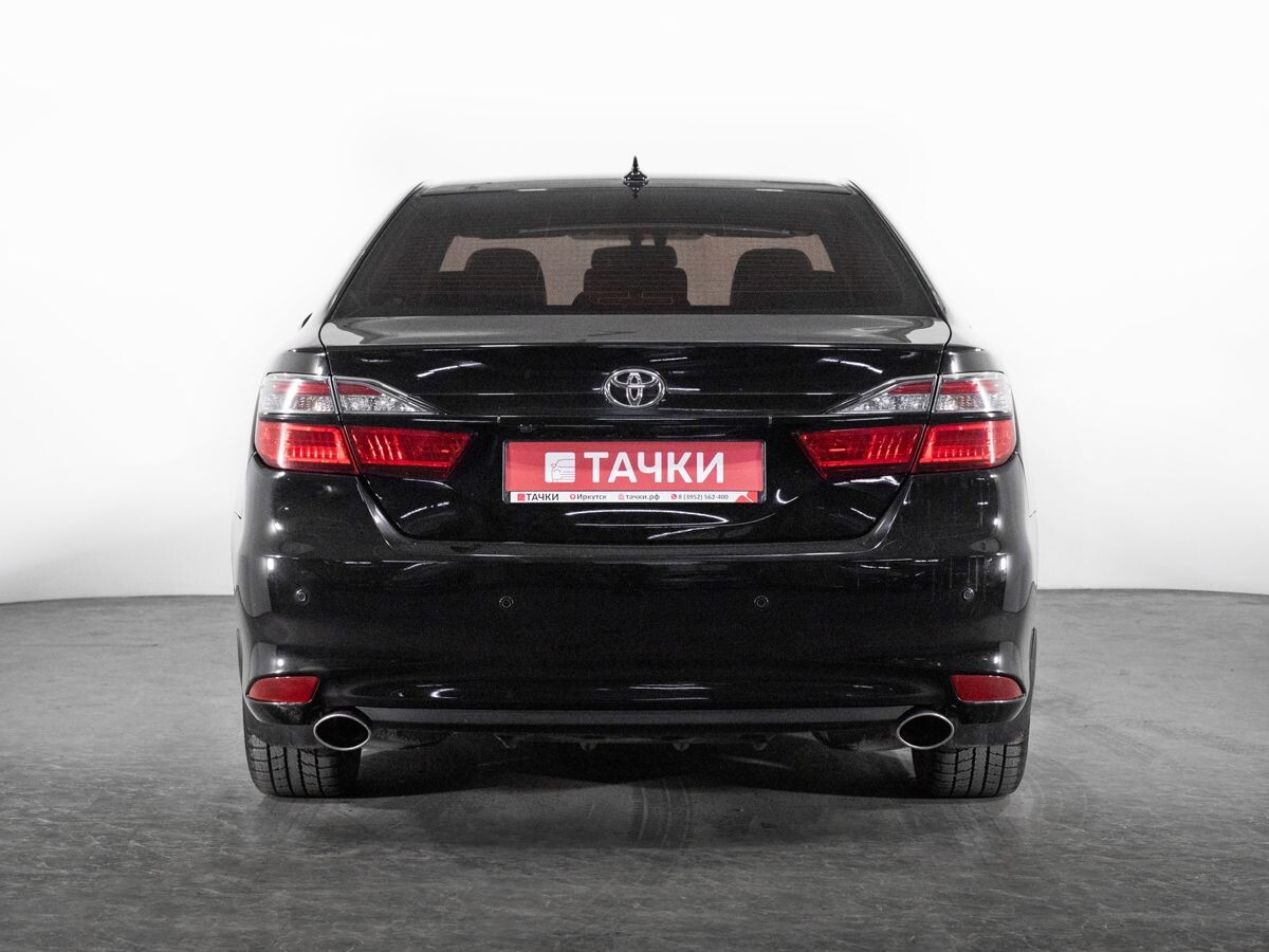 Toyota Camry 2016 - фото автомобиля