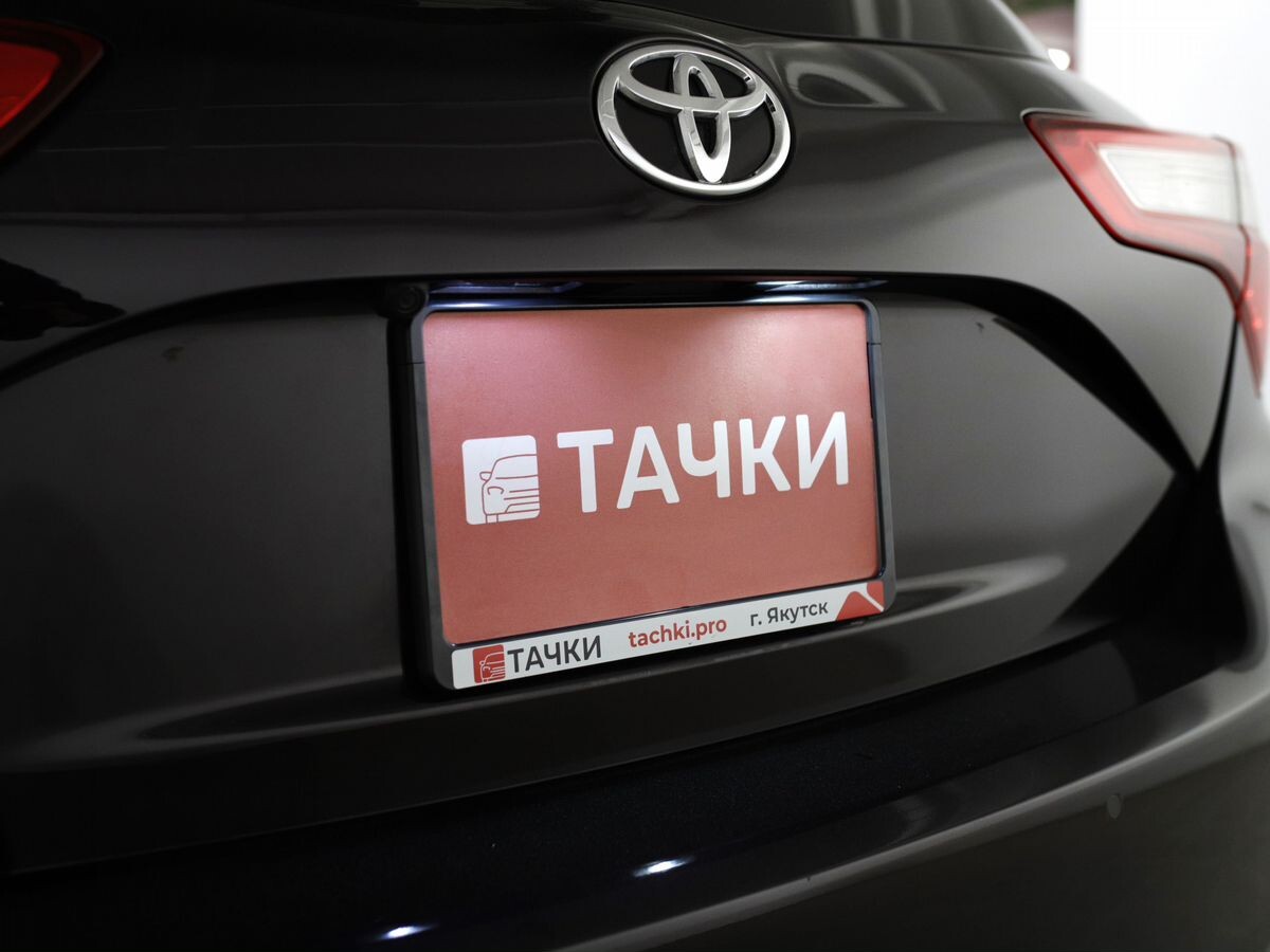 Toyota Vitz 2018 - фото автомобиля