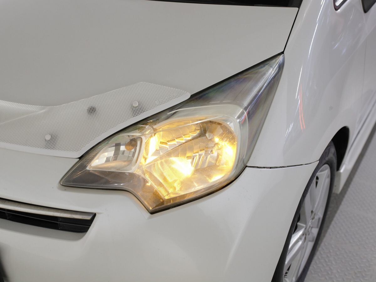 Toyota Ractis 2011 - фото автомобиля