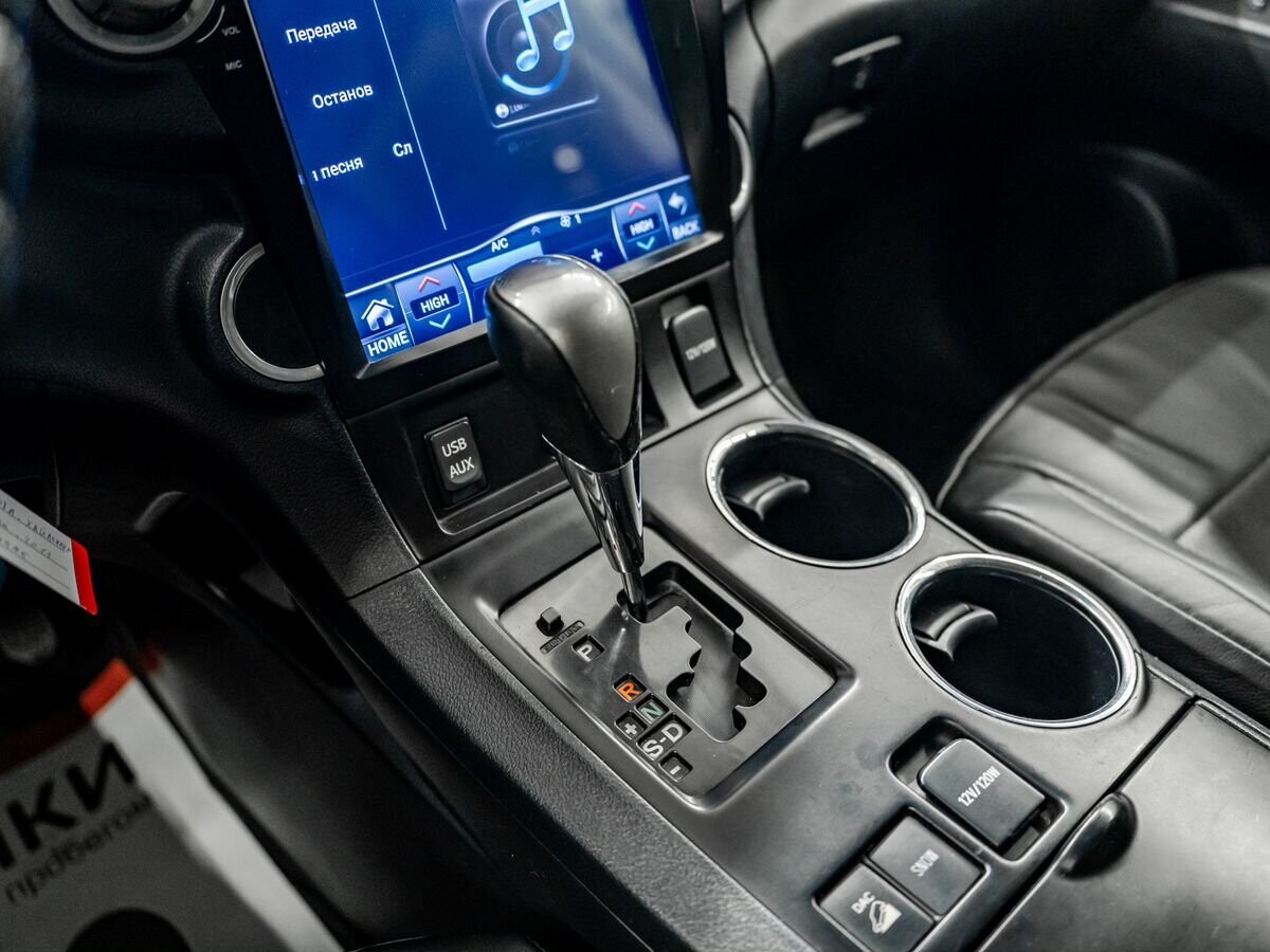 Toyota Highlander 2013 - фото автомобиля