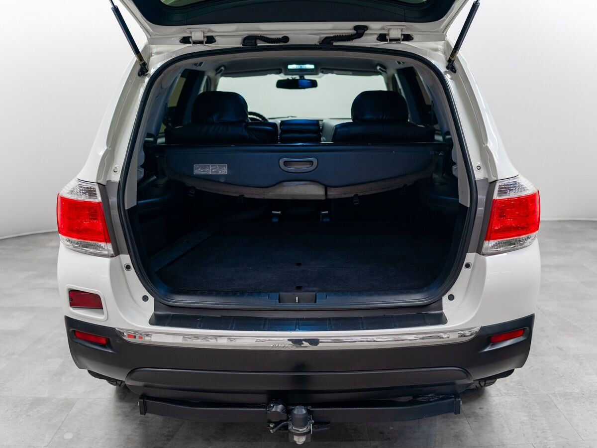 Toyota Highlander 2013 - фото автомобиля