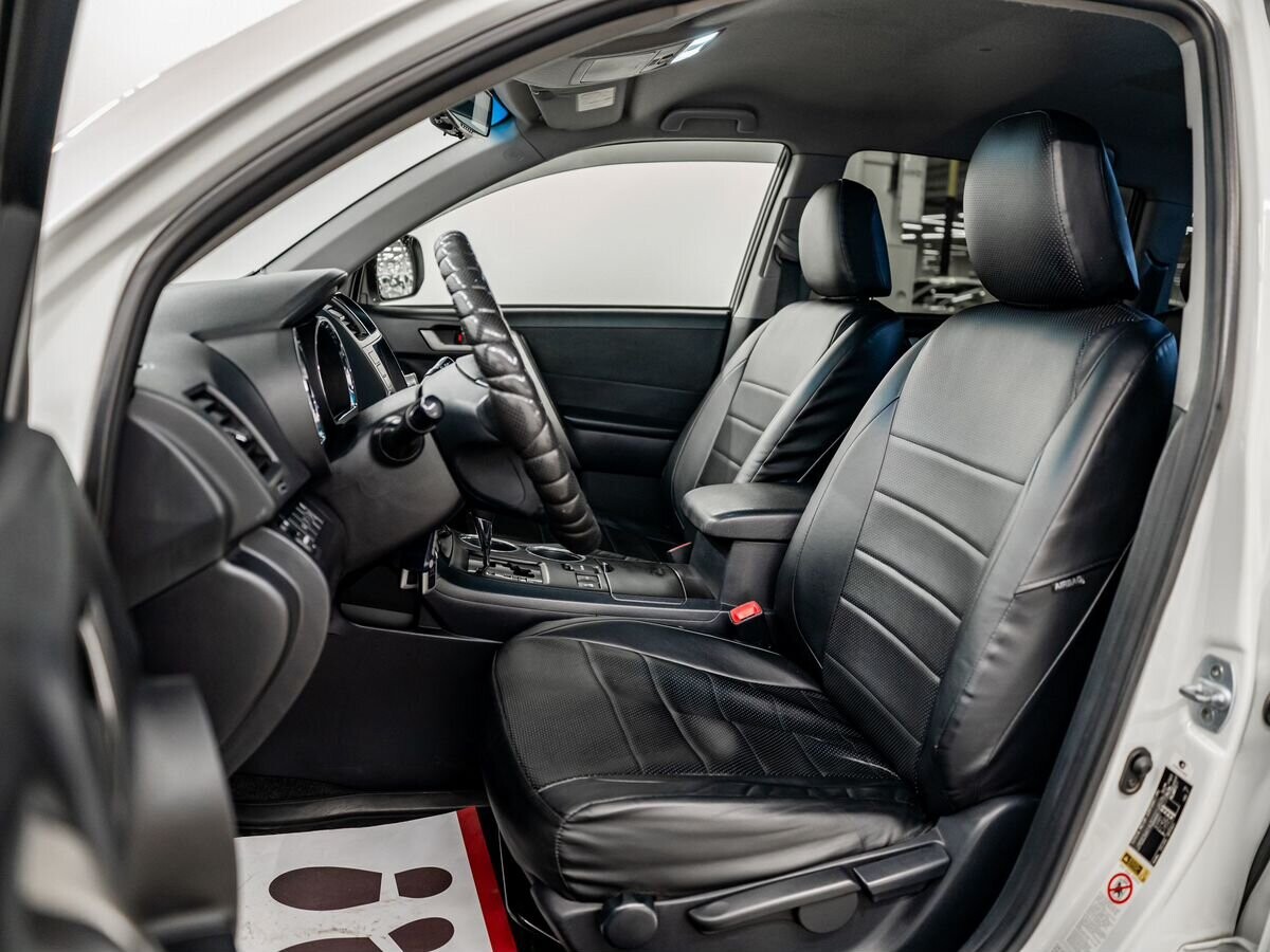 Toyota Highlander 2013 - фото автомобиля