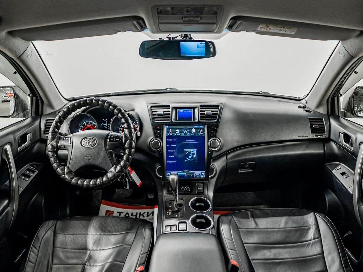 Toyota Highlander 2013 - фото автомобиля