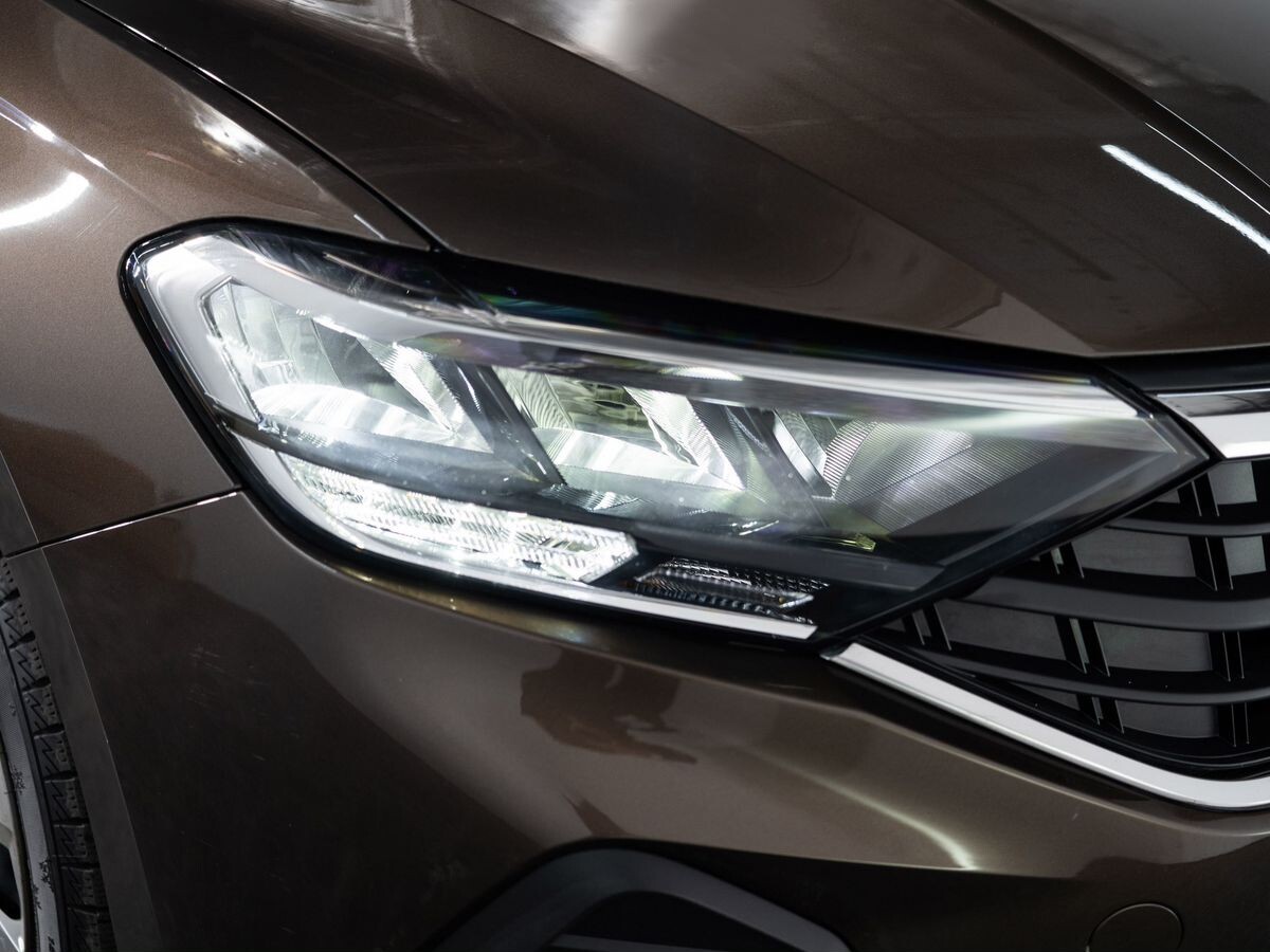 Volkswagen Polo 2021 - фото автомобиля