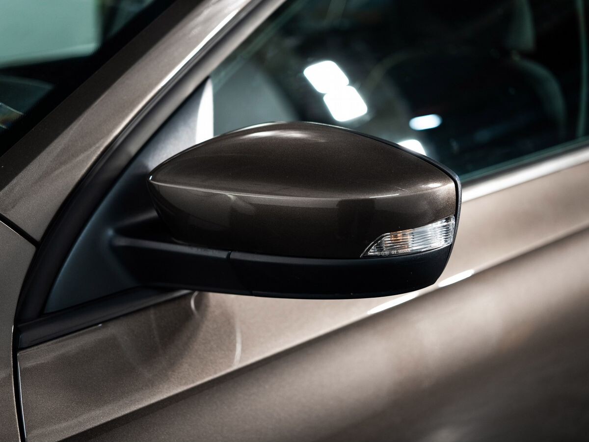 Volkswagen Polo 2021 - фото автомобиля