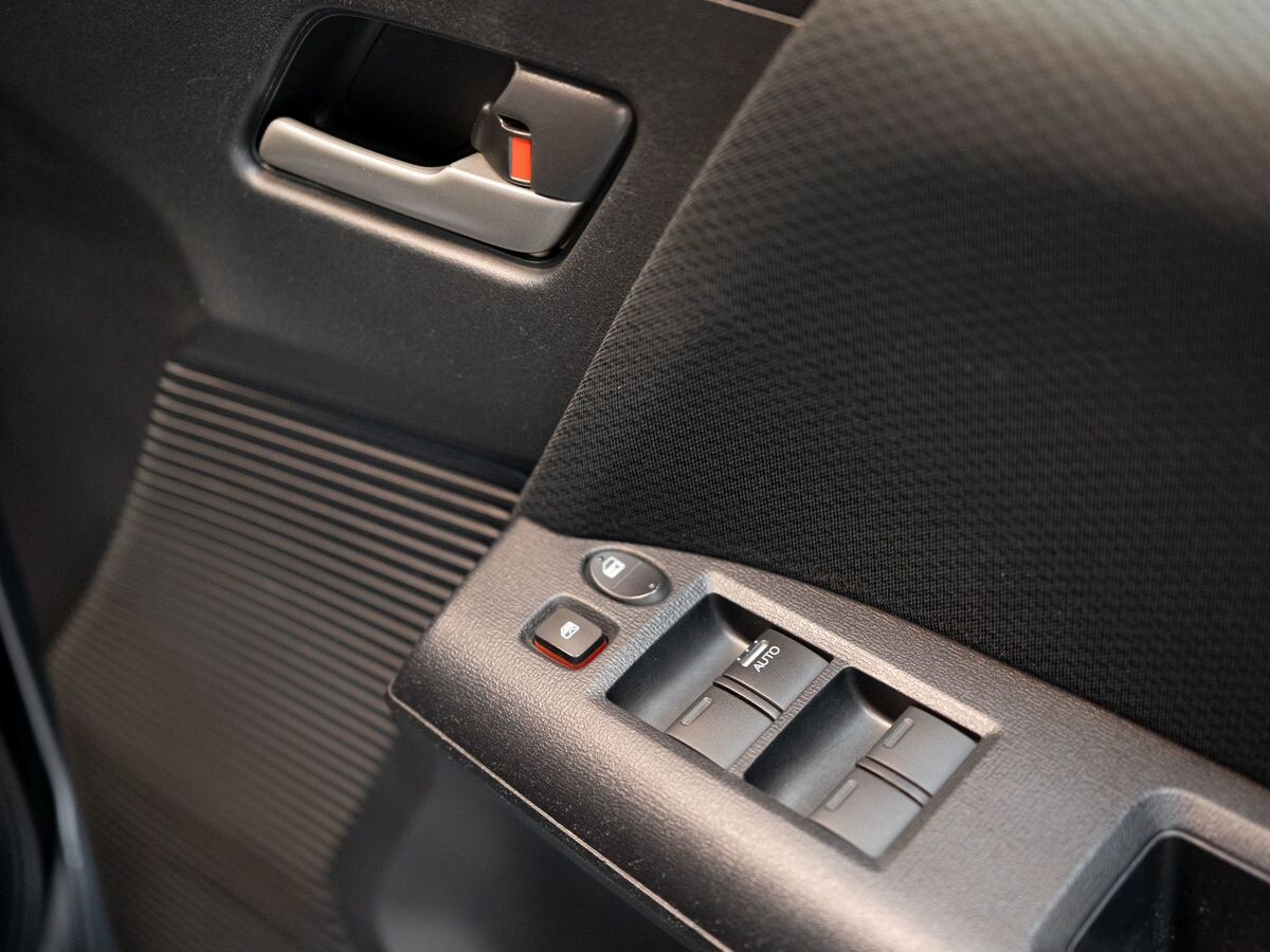 Honda Freed 2011 - фото автомобиля