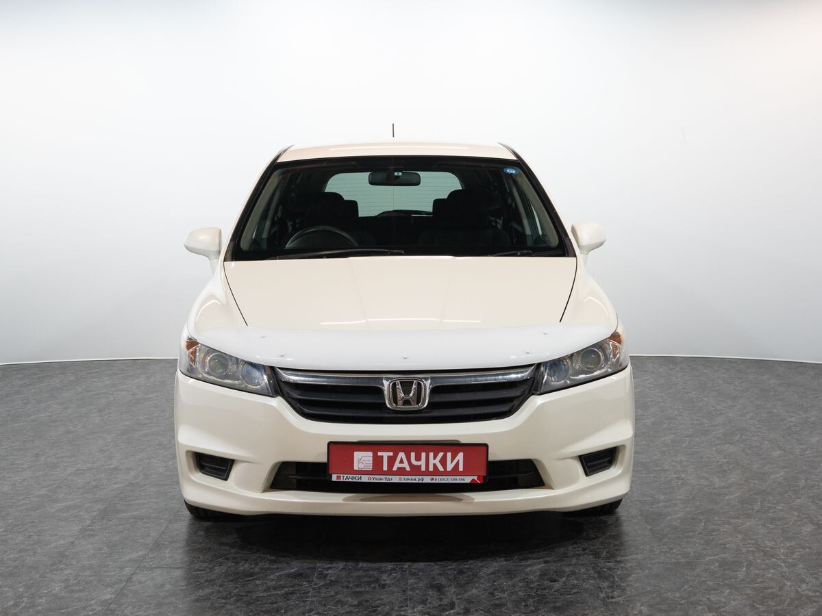 Honda Stream 2008 - фото автомобиля