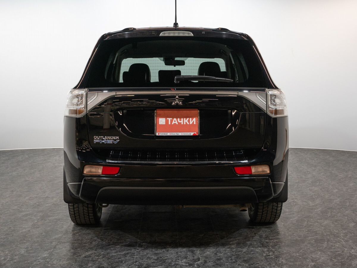 Mitsubishi Outlander 2015 - фото автомобиля
