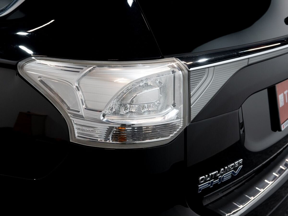 Mitsubishi Outlander 2015 - фото автомобиля