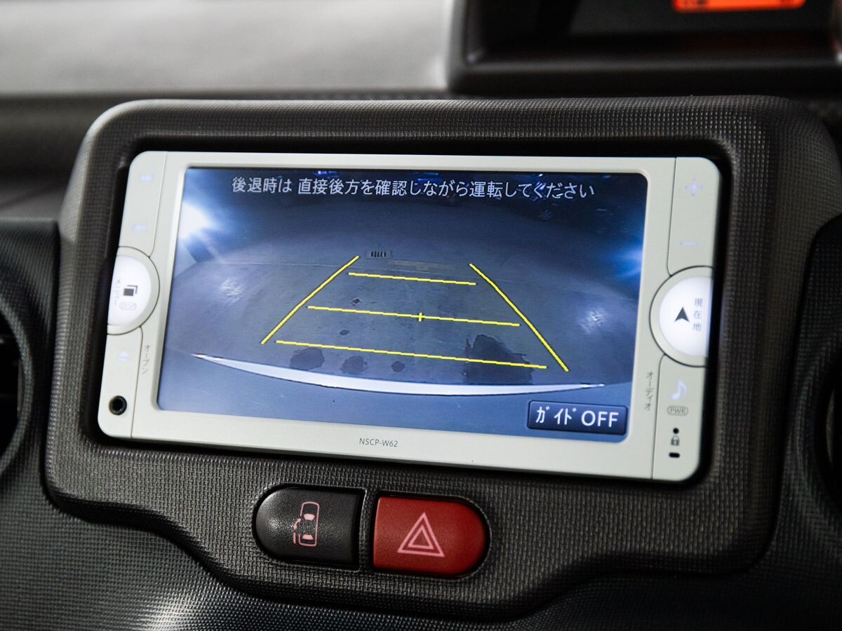 Toyota Porte 2014 - фото автомобиля