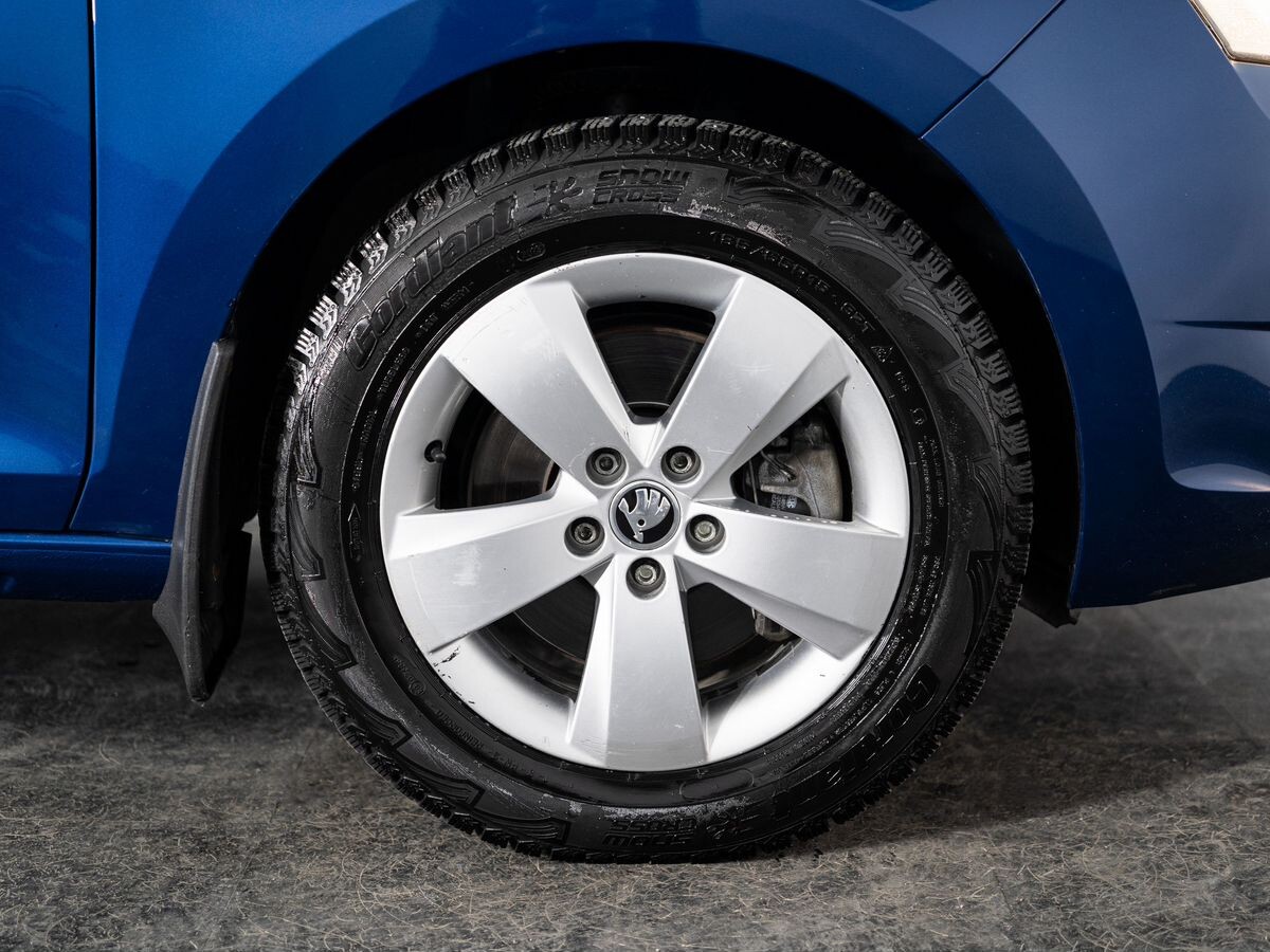 Skoda Rapid 2017 - фото автомобиля