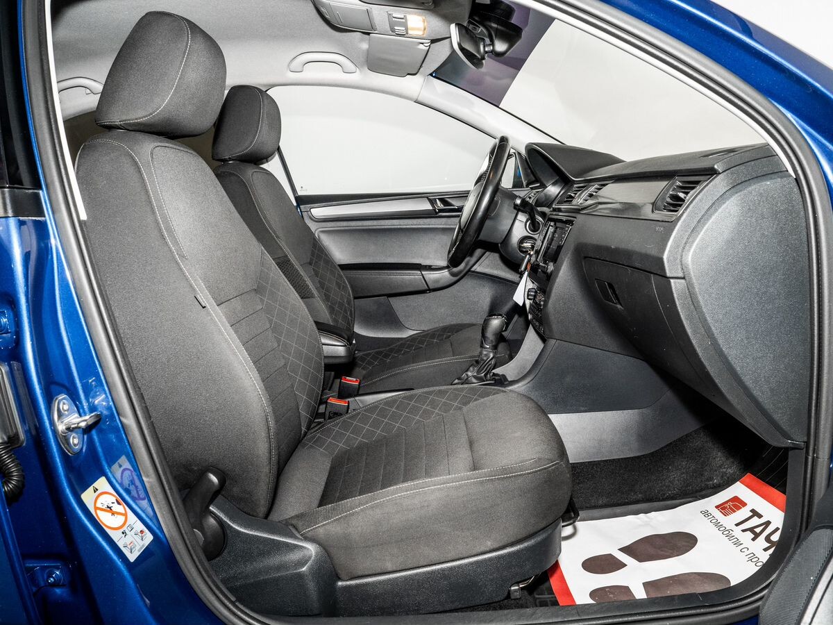 Skoda Rapid 2017 - фото автомобиля