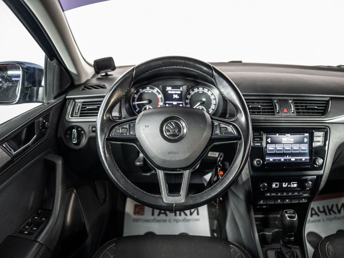 Skoda Rapid 2017 - фото автомобиля