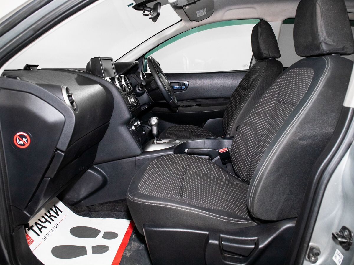 Nissan Dualis 2008 - фото автомобиля