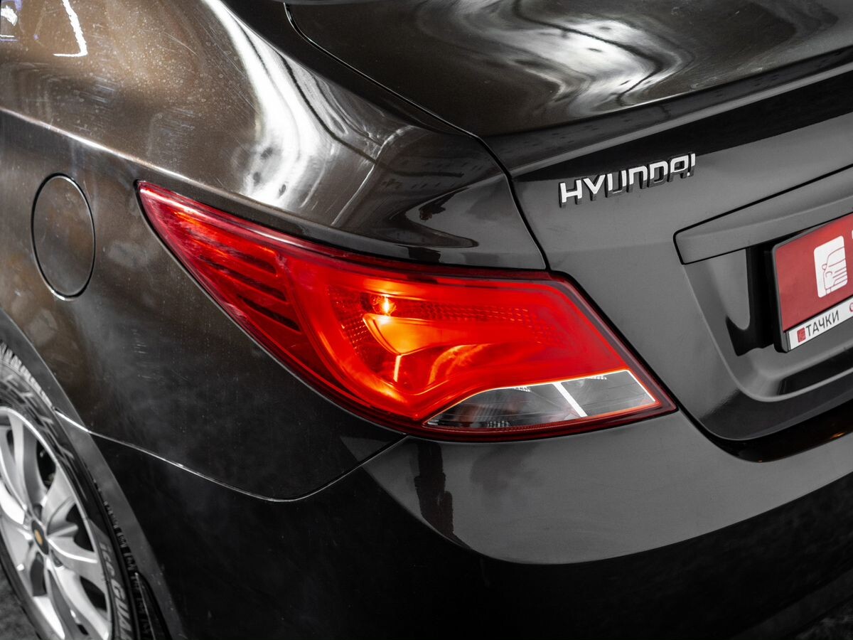 Hyundai Solaris 2015 - фото автомобиля